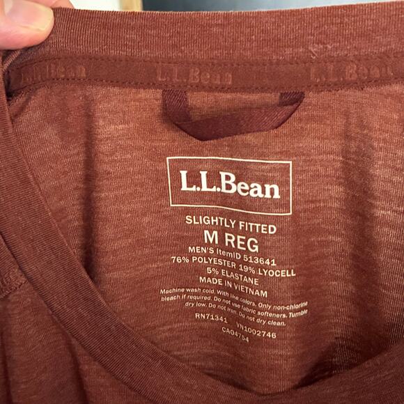 LL Bean Graphic T-Shirt - Picture 4 of 4